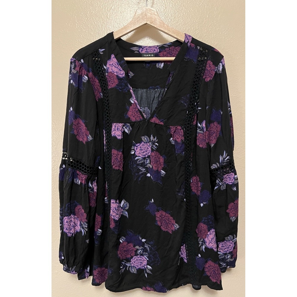 Torrid Purple Floral Lace Trim Tunic Top Long Balloon Sleeves V-Neck Womens Sz 2